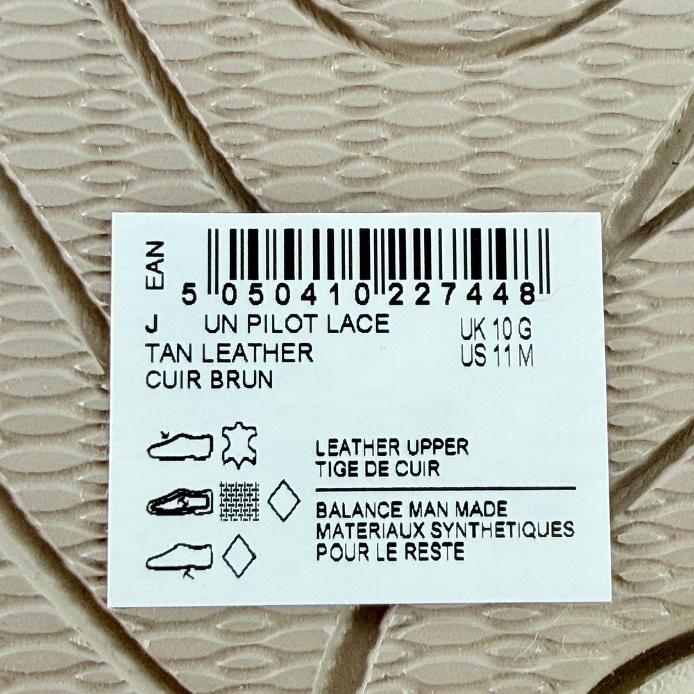 Classic Men's Tan Leather Boat Shoes with Cushioned Sole - Picture 9 of 15